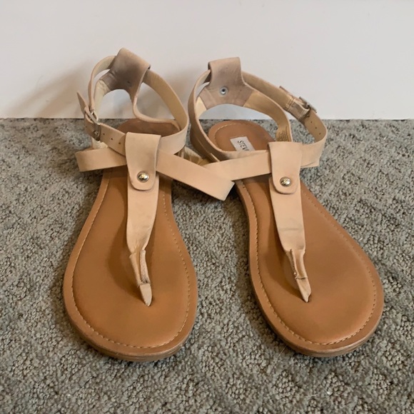 Tan, size nine women’s Sandals - Picture 1 of 4